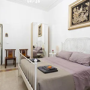 3* Bed & Breakfast Da Alessia Per Dormire Al Coppedé